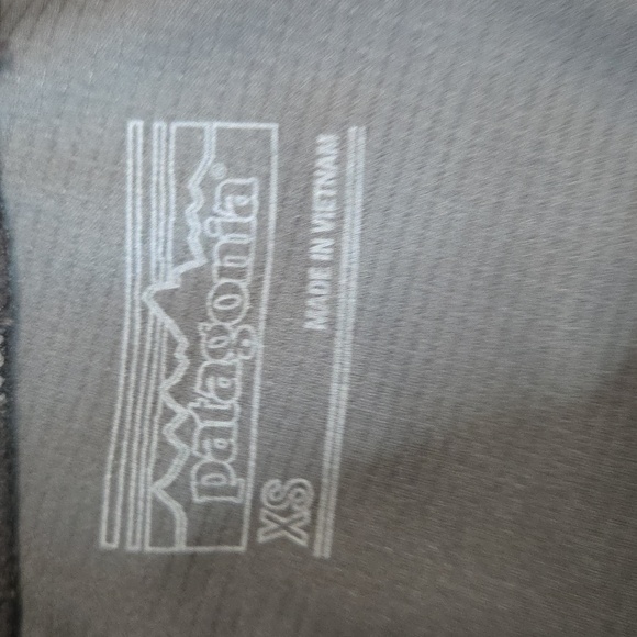 Patagonia Wind Shield Pants, Style 24108 - Picture 3 of 12